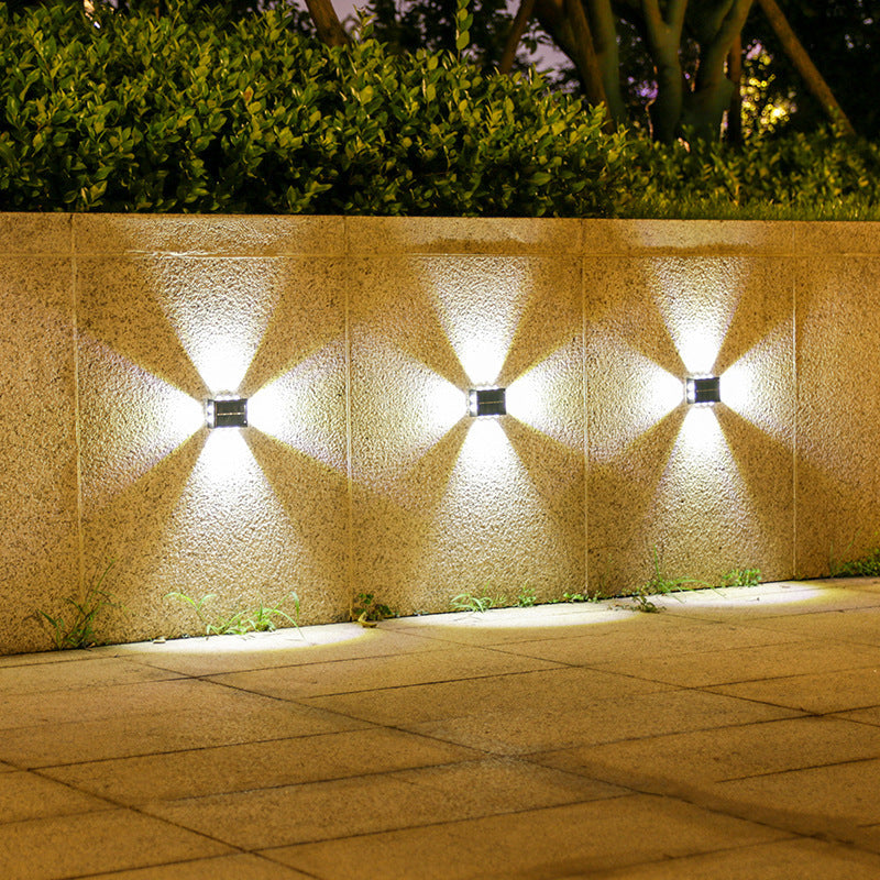 Solar Wall Spotlight With Convex Mirror